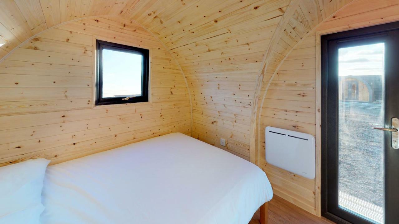 Pods, Seaview *